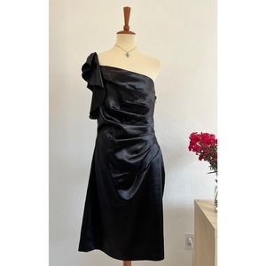 Black One sleeve dress